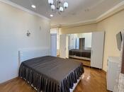3-комн. новостройка - м. Элмляр Академиясы - 130 м²