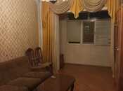 3 otaqlı köhnə tikili - 8-ci mikrorayon q. - 85 m²