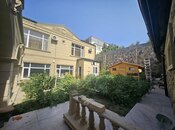 6 otaqlı həyət evi/bağ evi - Badamdar q. - 400 m²