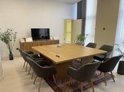 Obyekt - İnşaatçılar m. - 270 m²