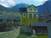 4 otaqlı həyət evi/bağ evi - Qax - 90 m²