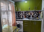 3 otaqlı həyət evi/bağ evi - İnşaatçılar m. - 70 m²