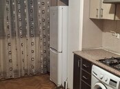 2 otaqlı köhnə tikili - Azadlıq Prospekti m. - 65 m²