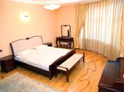 4 otaqlı yeni tikili - 28 May m. - 210 m²