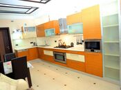 4 otaqlı yeni tikili - 28 May m. - 210 m²