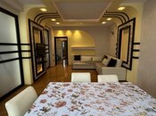 3-комн. новостройка - м. Низами - 125 м²