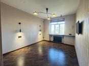 Satılır 2 otaqlı köhnə tikili 62 m², Əhmədli m., photo 1 from 8