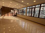 20 otaqlı ofis - 8 Noyabr m. - 880 m²