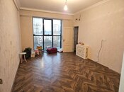Продаётся 3-комн. новостройка 95 м², м. Кара Караев, photo 1 from 8