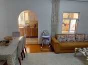 3 otaqlı köhnə tikili - 8 Noyabr m. - 110 m²