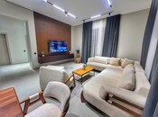 5 otaqlı həyət evi/bağ evi - Novxanı q. - 180 m²