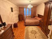 Продаётся 3-комн. вторичка 65 м², м. Нефтчиляр, photo 6 from 8