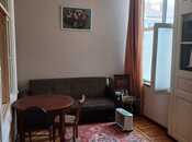 2 otaqlı köhnə tikili - 28 May m. - 65 m²