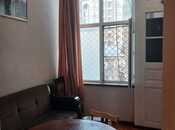 2 otaqlı köhnə tikili - 28 May m. - 65 m²