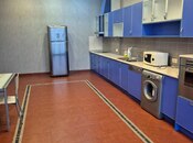 İcarəyə verilir 3 otaqlı yeni tikili 170 m², 28 May m., photo 6 from 8