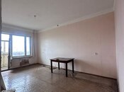 Продаётся 3-комн. вторичка 80 м², м. Кара Караев, photo 1 from 8