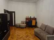 Satılır 3 otaqlı köhnə tikili 70 m², Nizami m., photo 3 from 8