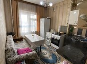 Satılır 2 otaqlı köhnə tikili 52 m², Hövsan q., photo 7 from 8