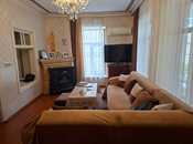 9 otaqlı həyət evi/bağ evi - Mərdəkan q. - 200 m²