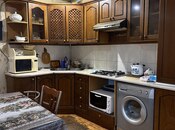 3 otaqlı köhnə tikili - Bakıxanov q. - 80 m²