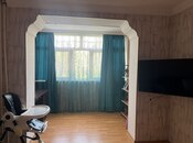 Satılır 2 otaqlı köhnə tikili 45 m², Qara Qarayev m., photo 4 from 8