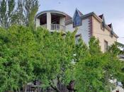 7 otaqlı həyət evi/bağ evi - Buzovna q. - 380 m²