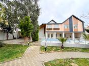 6 otaqlı həyət evi/bağ evi - Şüvəlan q. - 270 m²