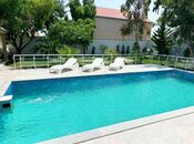 6 otaqlı həyət evi/bağ evi - Şüvəlan q. - 270 m²