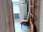 Satılır 3 otaqlı köhnə tikili 60 m², Elmlər Akademiyası m., photo 4 from 8