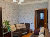 Satılır 4 otaqlı köhnə tikili 110 m², Yasamal r., photo 7 from 8