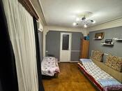 Продаётся 2-комн. вторичка 42 м², м. Элмляр Академиясы, photo 6 from 8