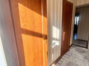 Satılır 3 otaqlı köhnə tikili 75 m², İnşaatçılar m., photo 3 from 8