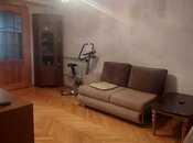 Satılır 2 otaqlı köhnə tikili 33 m², Elmlər Akademiyası m., photo 1 from 8