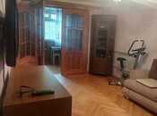 Satılır 2 otaqlı köhnə tikili 33 m², Elmlər Akademiyası m., photo 3 from 8
