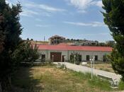 5 otaqlı həyət evi/bağ evi - Novxanı q. - 250 m²