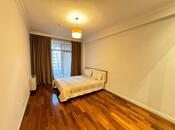 Сдаётся 3-комн. новостройка 125 м², м. Низами, photo 5 from 8