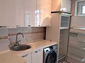 2 otaqlı köhnə tikili - 8 Noyabr m. - 55 m²