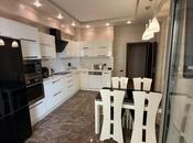 Сдаётся 3-комн. новостройка 160 м², м. Низами, photo 3 from 8