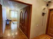 Продаётся 3-комн. вторичка 90 м², м. Нефтчиляр, photo 3 from 8