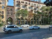 3 otaqlı köhnə tikili - Nizami m. - 70 m²