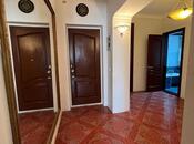 5-комн. офис - м. Элмляр Академиясы - 207 м²