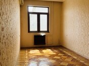 Satılır 3 otaqlı köhnə tikili 70 m², Gənclik m., photo 5 from 8