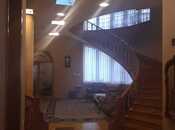 9 otaqlı həyət evi/bağ evi - Nərimanov r. - 800 m²