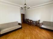3-комн. новостройка - м. Элмляр Академиясы - 110 м²