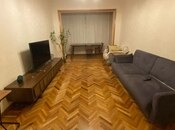 3 otaqlı köhnə tikili - 8-ci mikrorayon q. - 85 m²
