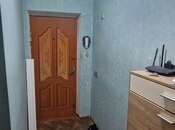 Satılır 2 otaqlı köhnə tikili 45 m², İnşaatçılar m., photo 3 from 6
