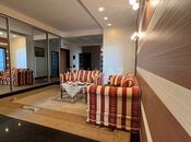 4-комн. новостройка - м. Элмляр Академиясы - 200 м²