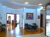 4-комн. новостройка - м. Сахил - 200 м²