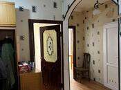 Продаётся 3-комн. вторичка 70 м², м. Ази Асланов, photo 6 from 8