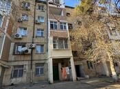 3-комн. вторичка - м. Иншаатчылар - 74 м²